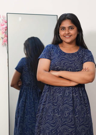 NAVY WAVES | NON-FEEDING MAXI – SHORT SLEEVES | FULL LENGTH MAXI