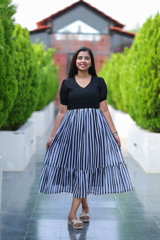 PIANO KEY | MATERNITY GEORGETTE MAXI ANKLE LENGTH