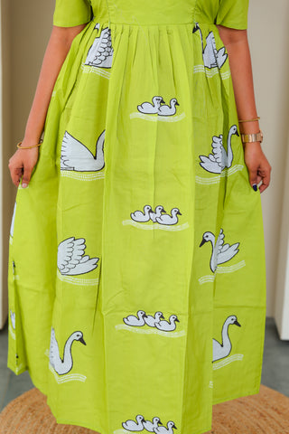 WHITE SWANN | MATERNITY MAXI FULL LENGTH
