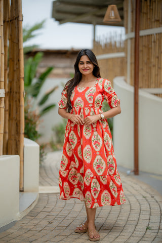 ELEGANT SCALLOP | MATERNITY MAXI ANKLE LENGTH