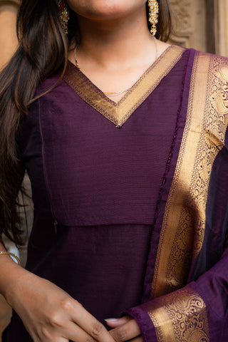 ABARNA  | MATERNITY KURTI SET