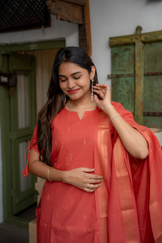 AARTHI | MATERNITY KURTI SET