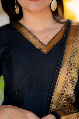 MALAVIKA | MATERNITY KURTI SET