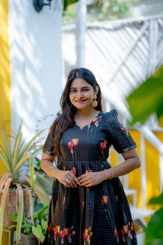 VEDHIKA | MATERNITY MAXI FULL LENGTH
