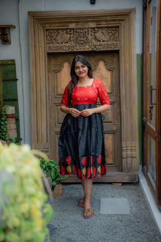 SCARLET NOIR | MATERNITY MAXI ANKLE LENGTH