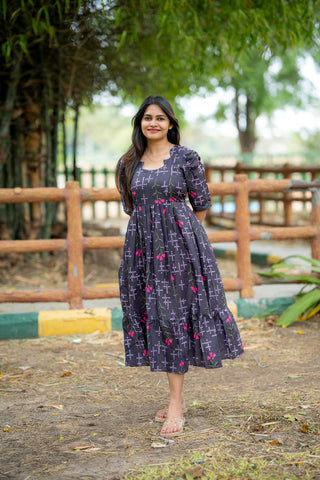 SHADOW LATTICE | MATERNITY MAXI ANKLE LENGTH