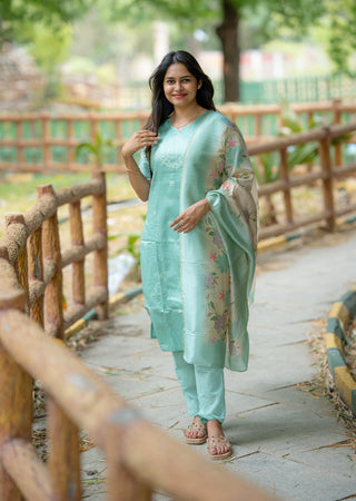 MINT RIVERIE | MATERNITY KURTI SET