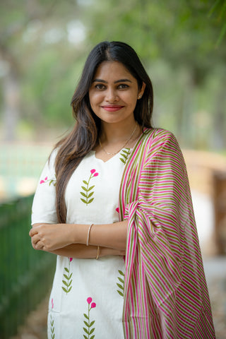 VANILLA BLOOM | MATERNITY KURTI SET