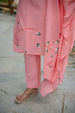 BLUSH WHISPER | MATERNITY KURTI SET