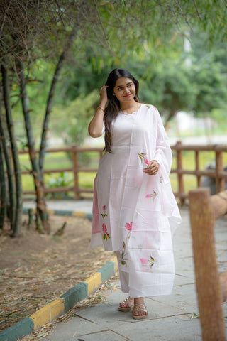 MOONLIT AURA | MATERNITY KURTI SET