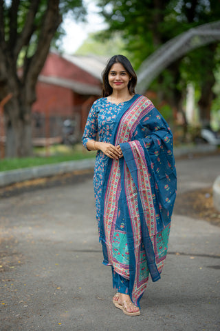 PEACOCK PETAL | MATERNITY KURTI SET