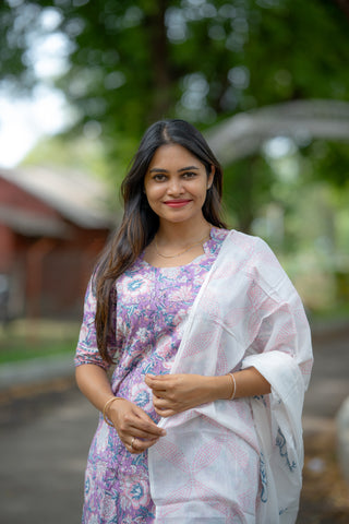 ORCHID BREEZE | MATERNITY KURTI SET