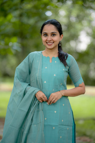 VISANGI | MATERNITY KURTI & DUPATTA