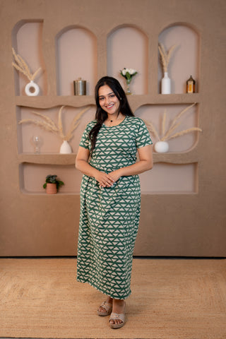 BAR TRIANGLE | ZIPLESS MATERNITY MAXI-NORMAL SLEEVES | ANKLE LENGTH MAXI