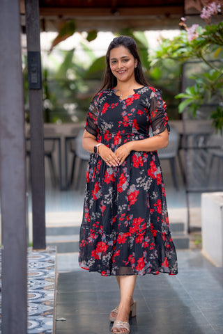 MIDNIGHT DELIGHT | MATERNITY GEORGETTE MAXI ANKLE LENGTH