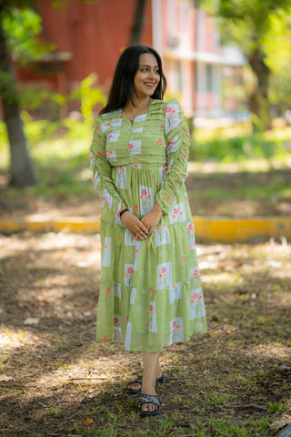 PISTA CHECKS | MATERNITY GEORGETTE MAXI ANKLE LENGTH