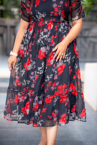 MIDNIGHT DELIGHT | MATERNITY GEORGETTE MAXI ANKLE LENGTH