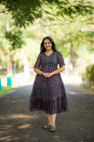 LINES | MATERNITY GEORGETTE MAXI ANKLE LENGTH