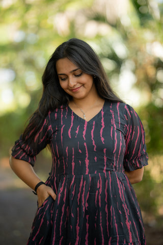 LINES | MATERNITY GEORGETTE MAXI ANKLE LENGTH
