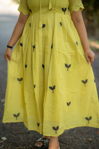 PASTEL PETAL | MATERNITY MAXI FULL LENGTH