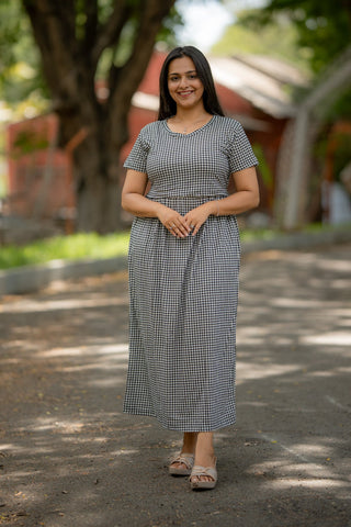 MONO CHECKS | ZIPLESS MATERNITY MAXI-NORMAL SLEEVES | ANKLE LENGTH MAXI