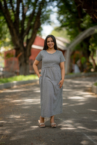MONO CHECKS | ZIPLESS MATERNITY MAXI-NORMAL SLEEVES | ANKLE LENGTH MAXI