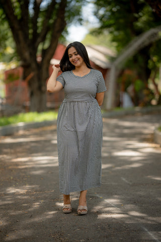 MONO CHECKS | ZIPLESS MATERNITY MAXI-NORMAL SLEEVES | ANKLE LENGTH MAXI
