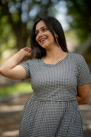 MONO CHECKS | ZIPLESS MATERNITY MAXI-NORMAL SLEEVES | ANKLE LENGTH MAXI