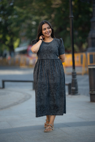 MAJESTIC MIDNIGHT | ZIPLESS MATERNITY MAXI-PUFF SLEEVES | ANKLE LENGTH MAXI