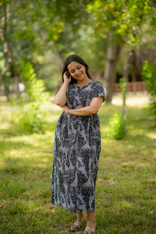 GIRAFFE | ZIPLESS MATERNITY MAXI-NORMAL SLEEVES | ANKLE LENGTH MAXI