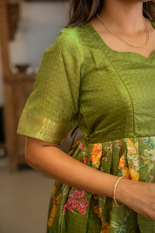 EZHIL | MATERNITY MAXI WITH SHAWL FULL LENGTH