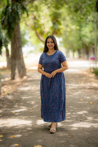 BLUSHY FLOWERS | ZIPLESS MATERNITY MAXI-NORMAL SLEEVES | FULL LENGTH MAXI