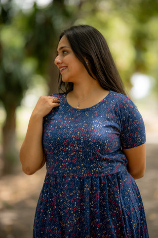 BLUSHY FLOWERS | ZIPLESS MATERNITY MAXI-NORMAL SLEEVES | FULL LENGTH MAXI