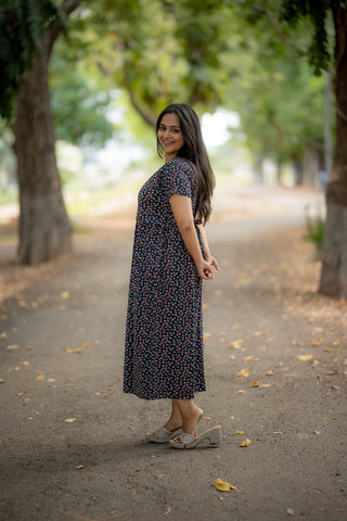 COLOURFUL HEARTS | ZIPLESS MATERNITY MAXI-NORMAL SLEEVES | ANKLE LENGTH MAXI