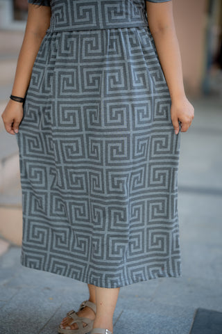 MAZE | ZIPLESS MATERNITY MAXI-PUFF SLEEVES | ANKLE LENGTH MAXI