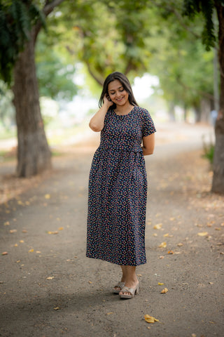 COLOURFUL HEARTS | ZIPLESS MATERNITY MAXI-NORMAL SLEEVES | ANKLE LENGTH MAXI