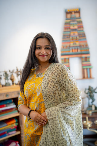 MEHANDI | MATERNITY KURTI SET