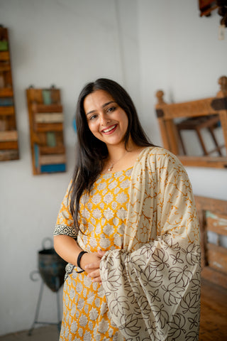 MEADOW MELINE | MATERNITY KURTI SET