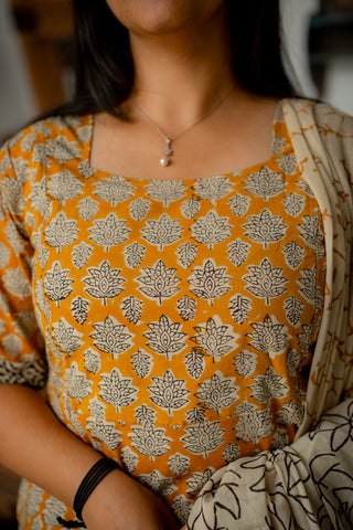 MEADOW MELINE | MATERNITY KURTI SET