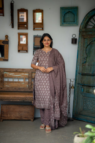 SMOKED BLOOM | MATERNITY KURTI SET