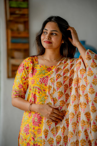 MARIGOLD | MATERNITY KURTI SET