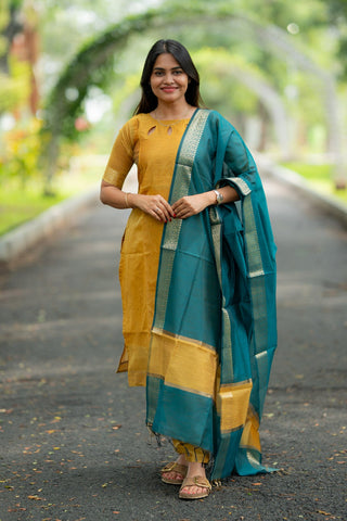 ANANDHI | MATERNITY KURTI SET