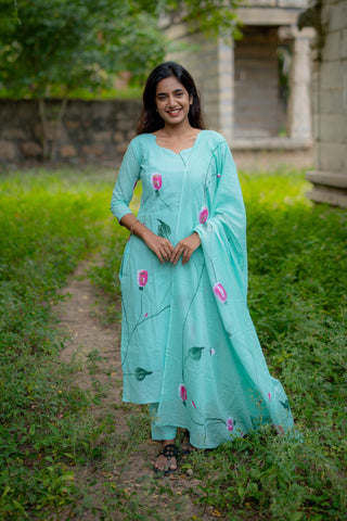 NIRA | MATERNITY KURTI SET