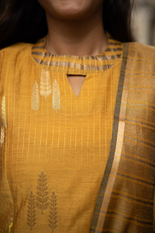MIRNALINI | MATERNITY KURTI SET