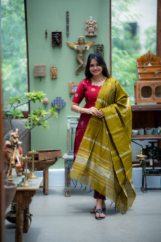 AMIRTHA | MATERNITY KURTI SET
