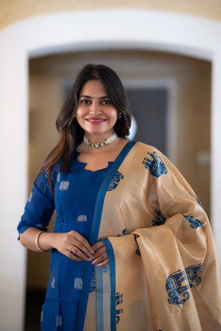 KAYAL VIZHI | MATERNITY KURTI SET