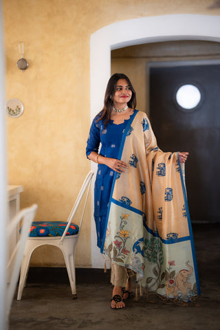 KAYAL VIZHI | MATERNITY KURTI SET
