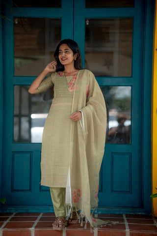 LAILA | MATERNITY KURTI SET