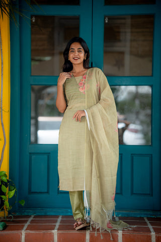 LAILA | MATERNITY KURTI SET