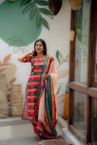 MAYIL | MATERNITY KURTI SET